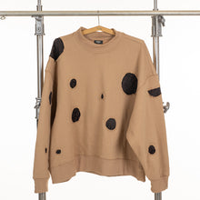 Carregar imagem no visualizador da galeria, Designer Skin Crewneck