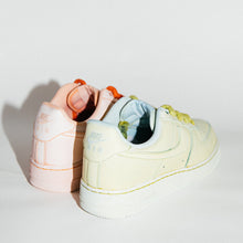 Carregar imagem no visualizador da galeria, Air Force 1 Tie Dye Green/Orange