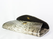 Carregar imagem no visualizador da galeria, Clutch Dreams Uniques