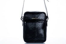 Carregar imagem no visualizador da galeria, Dreams Uniques Messenger Bag