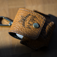 Carregar imagem no visualizador da galeria, Airpods Case Designer
